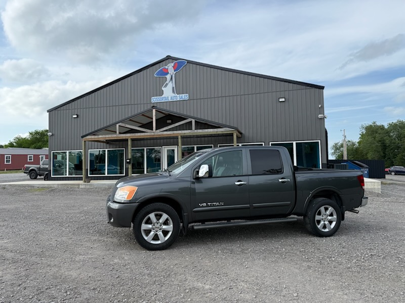 2011 Nissan Titan SL